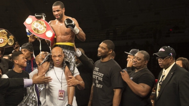 Lamont Peterson vs. Kendall Holt / zdroj foto: www.boxingscene.com