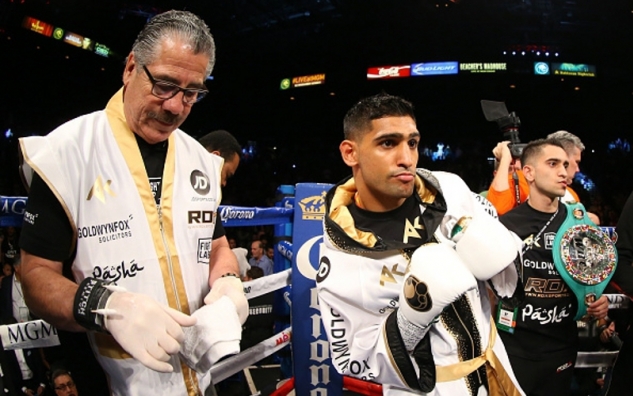 Khan vs. Alexander / zdroj foto: Boxingscene, Ring