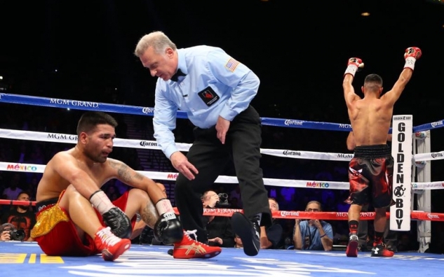Mares vs. Ramirez / zdroj foto: Boxingscene, Ring