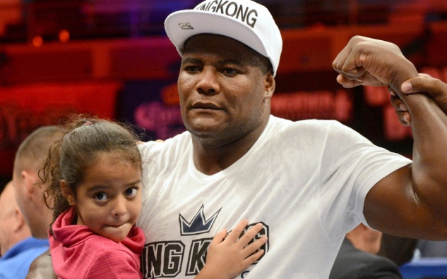 Ortiz vs. Kayode / zdroj foto: Boxingscene.com