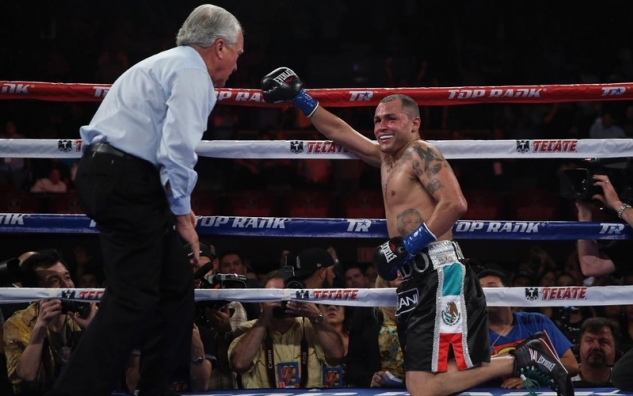 Marquez vs. Alvarado / zdroj foto: Boxingscene/Ring M.