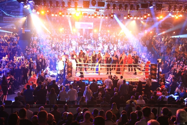 Schwarz vs. Mezencev / zdroj foto: SES Boxing