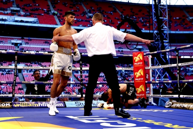 Cordina vs. Vib / zdroj foto: Boxingscene.com