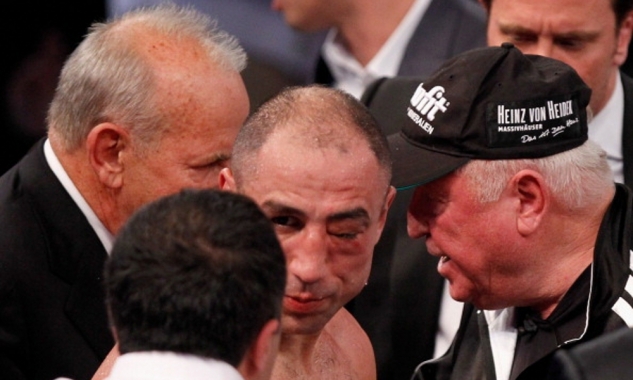 Stieglitz vs. Abraham / zdroj foto: www.boxingscene.com
