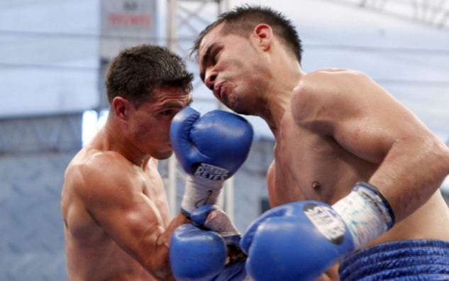 Raul Hirales vs. Carlos Medellin / zdroj foto: www.boxingscene.com, www.fightnews.com