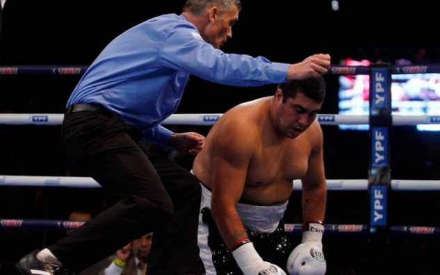 "Knockoutovaný" Sebastian Ceballos / zdroj foto: www.boxingscene.com
