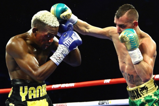 Dadašev vs. Matías / zdroj foto: Boxingscene.com