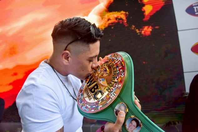 Jimenezová s titulem WBC / zdroj foto: Boxingscene.com